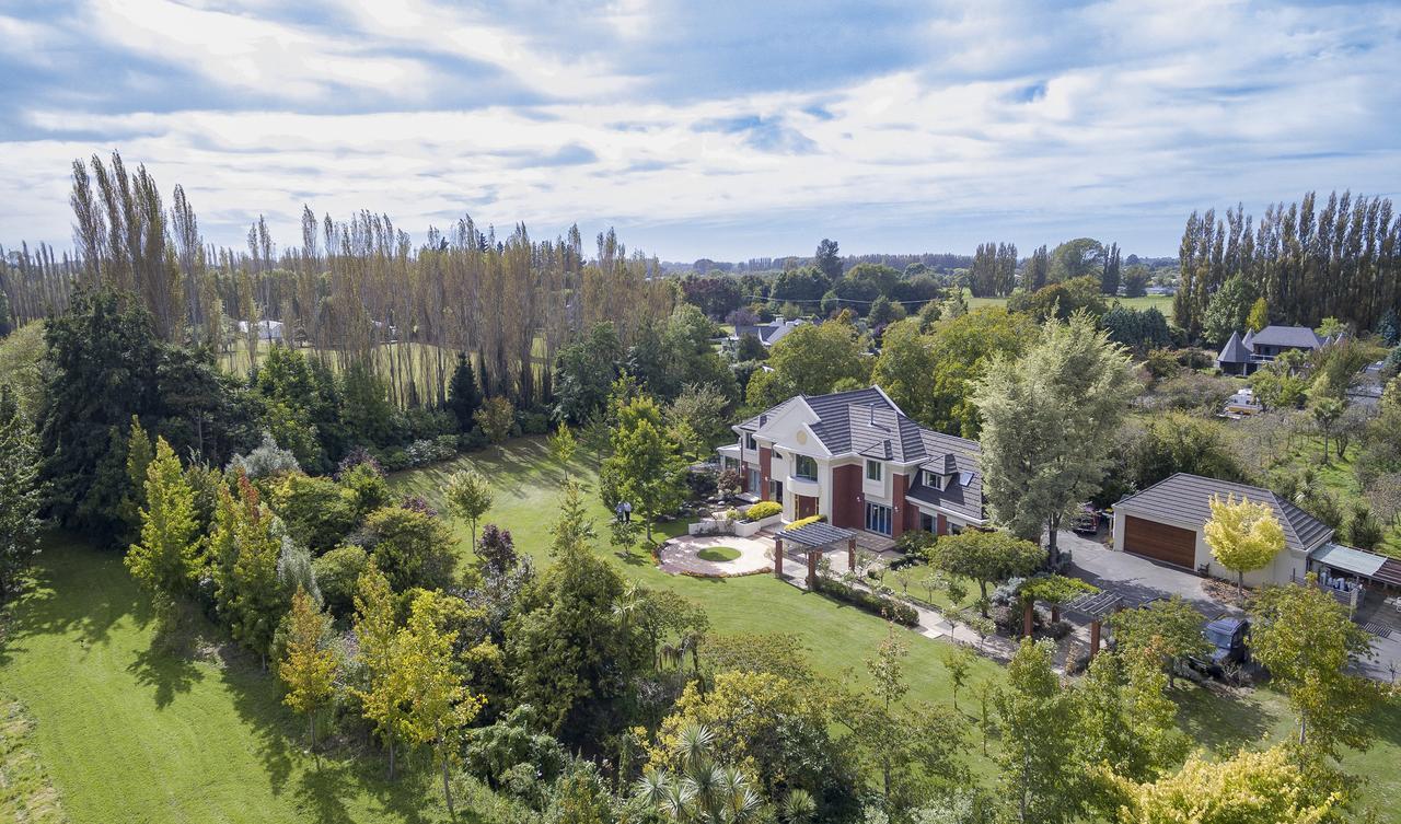 Shamrock Garden B&B Airport Christchurch Dış mekan fotoğraf