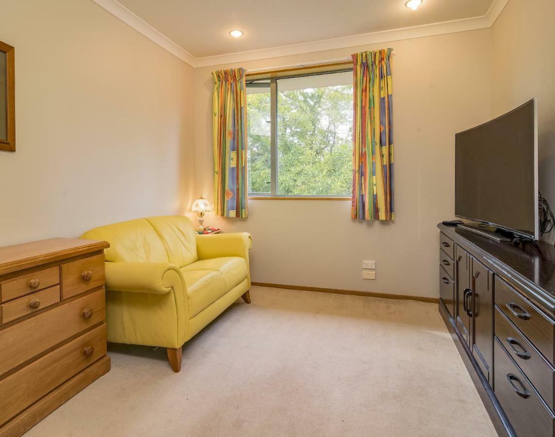 Shamrock Garden B&B Airport Christchurch Dış mekan fotoğraf